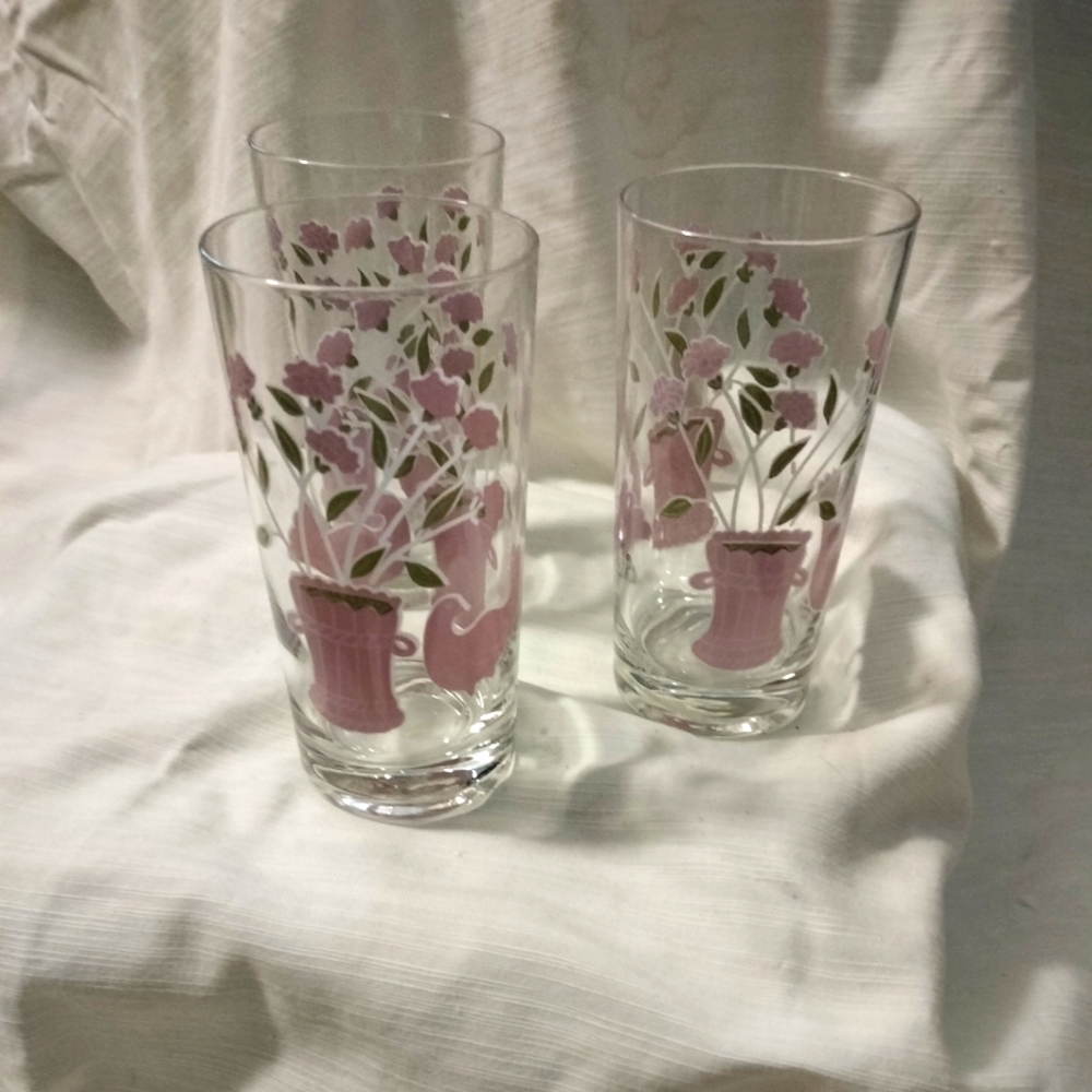 Vintage glasses. Set of 6